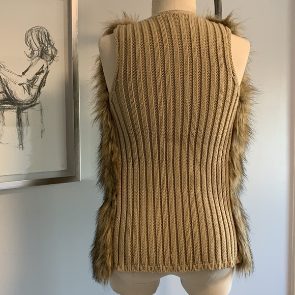 Hippie Rose Faux Fur Vest - Picture 2 of 5